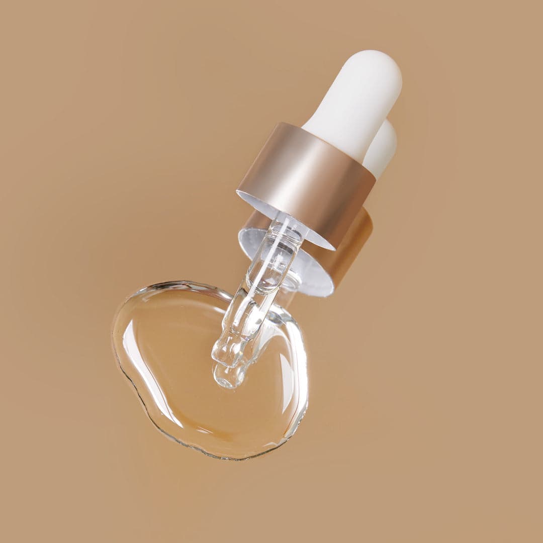 A close-up image features the IREN Shizen AFTER SUN Repair Routine dropper dispensing its soothing serum against a beige background.